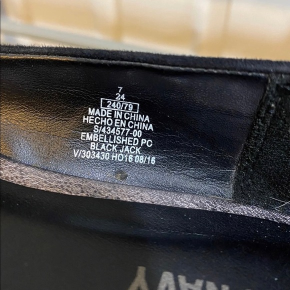 Old Navy Embellished Flats - Picture 4 of 4